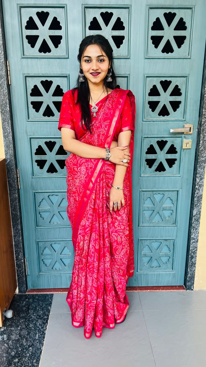 Bright Red Mul Mul Cotton Silk Print Lightweight Saree