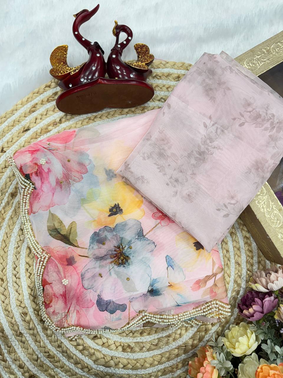 Pink Soft Silk Beautiful Floral Print Designer Saree