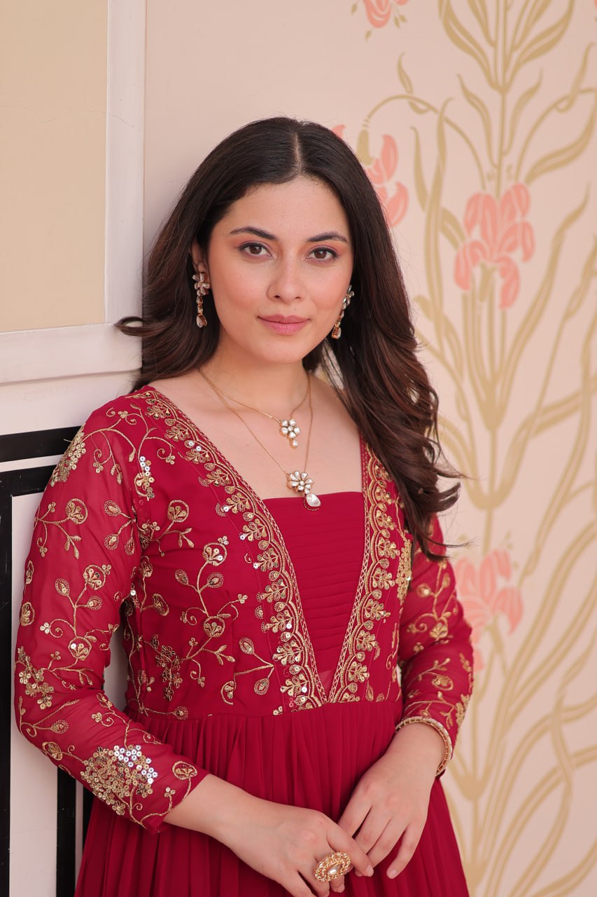 Rani Faux Blooming With Sequins Zari Embroidered Work Gown